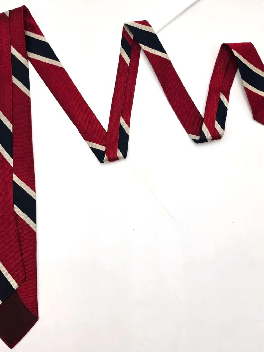 Vtg MCM Ben Reif San Francisco Red Blue White Stripe Silk Repp Tie Necktie 2.5 - Picture 3 of 3